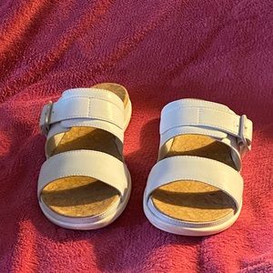 Clarks Step June Tide New in box